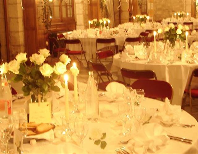 Repas de famille - reception de groupe en Dordogne au chateau la Fleunie - Château la fleunie